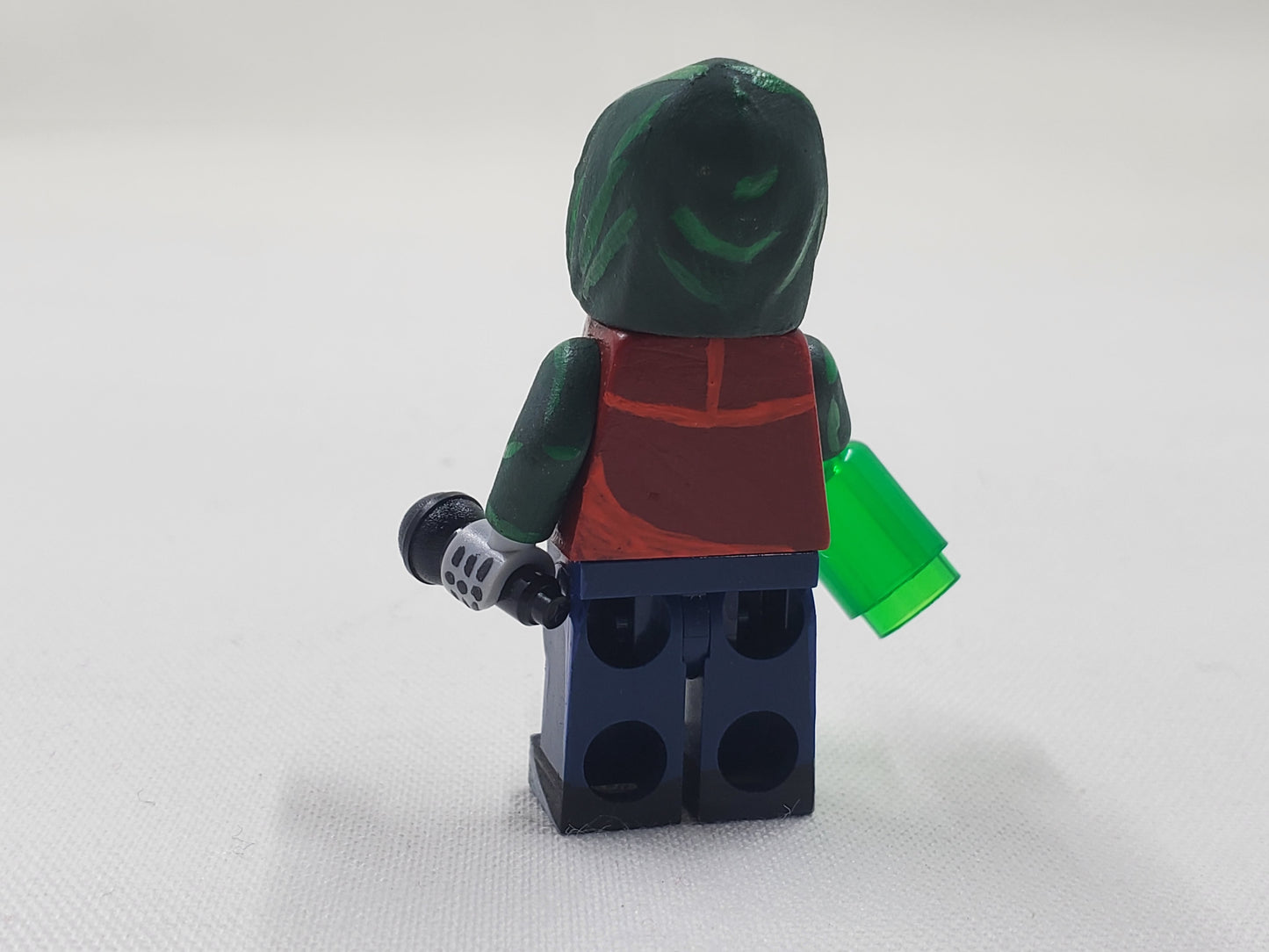 Metal Face Villain Minifigure (MM.. FOOD) With Card Backing