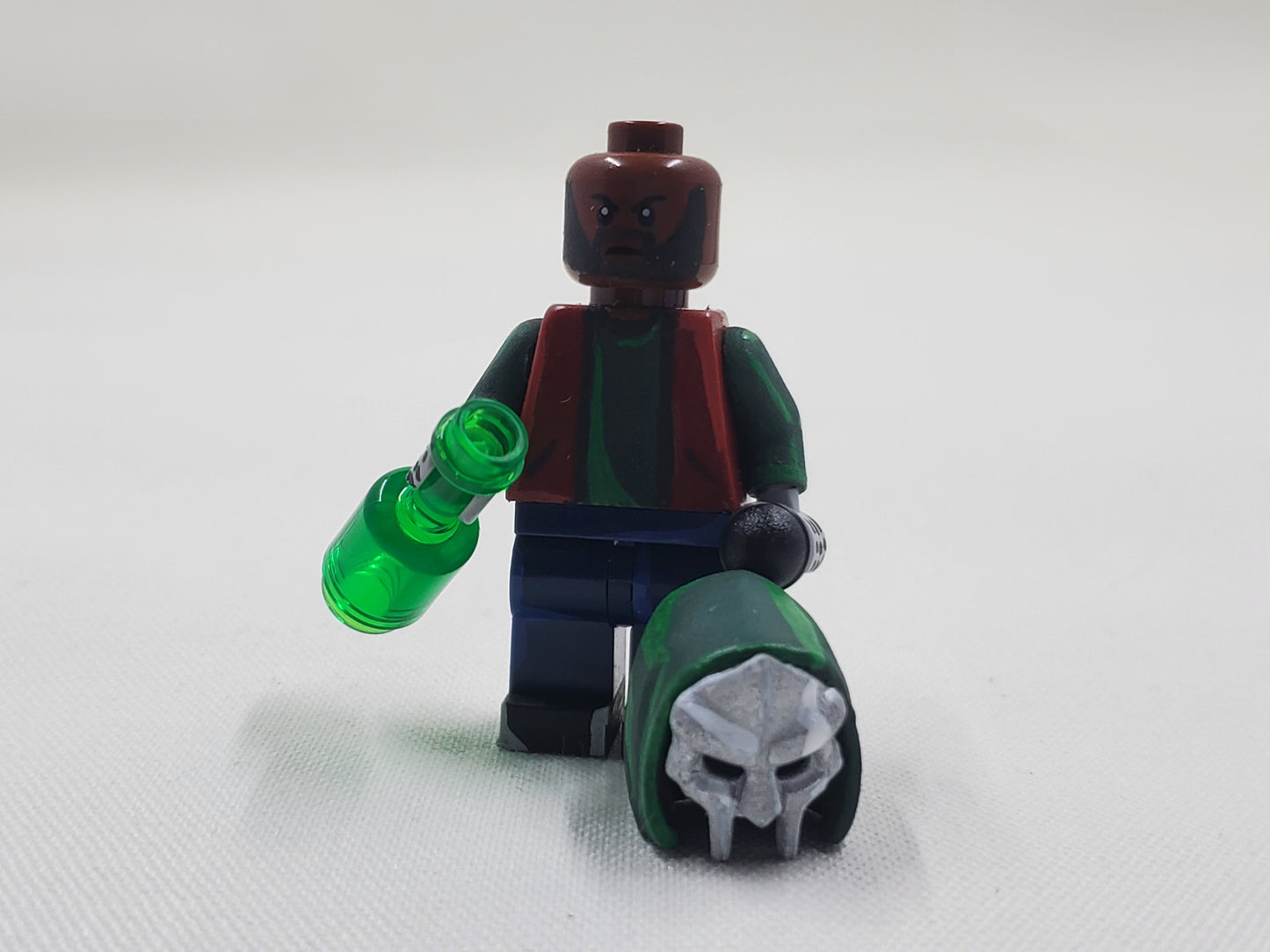 Metal Face Villain Minifigure (MM.. FOOD) With Card Backing