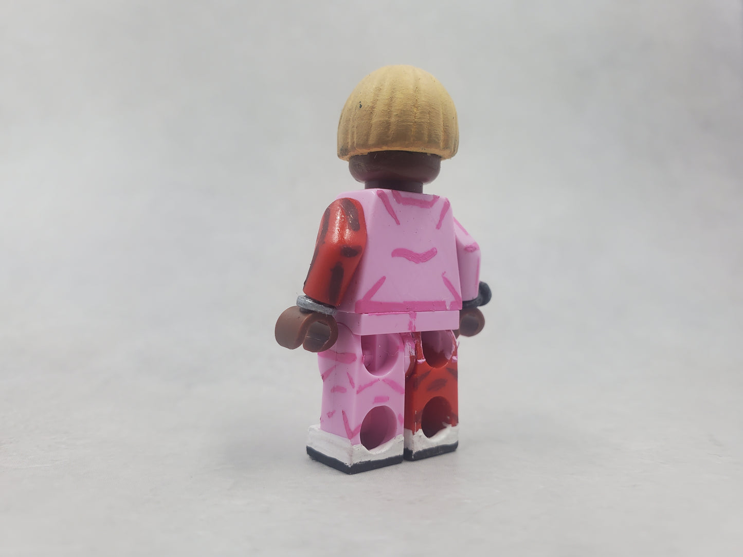 Tyler The, Creator Minifigure With Cassette Display Case (IGOR)