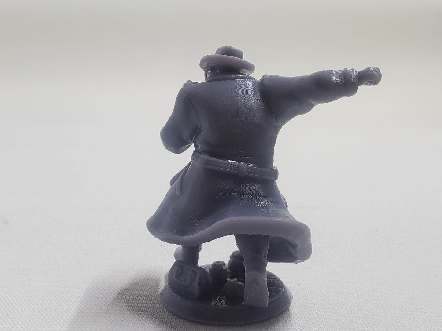 Metal Face Villain (Madvillain) Table Top Miniature (UNPAINTED)