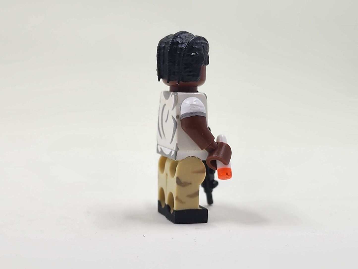 Leon from Snowfall Minifigure