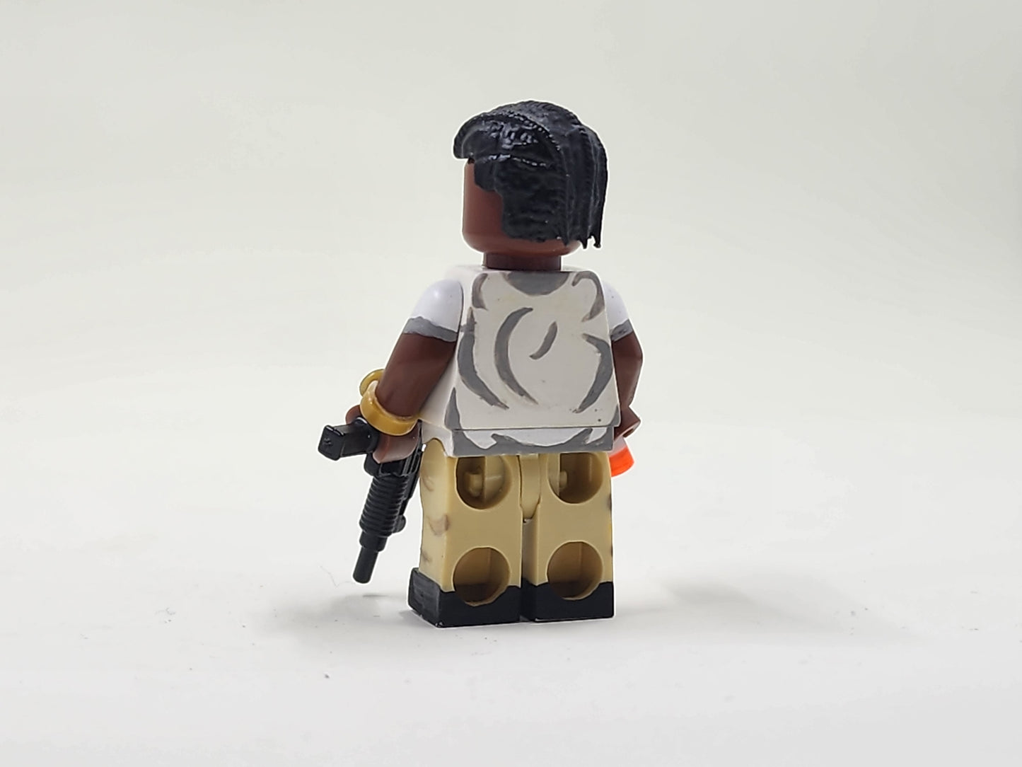 Leon from Snowfall Minifigure