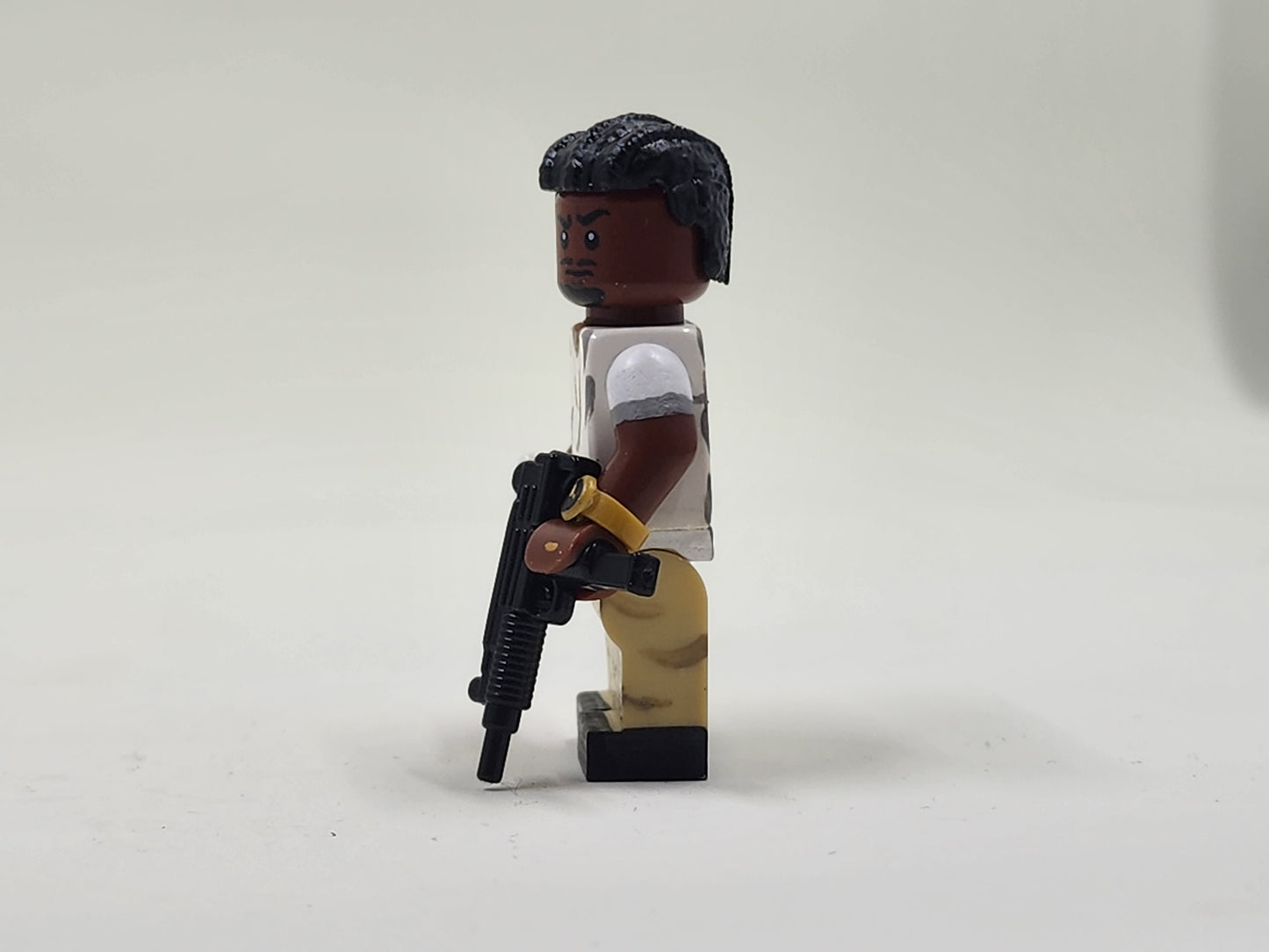 Leon from Snowfall Minifigure