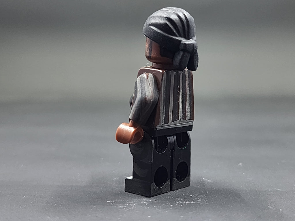 Benny The Butcher Minifigure (1 of 1)