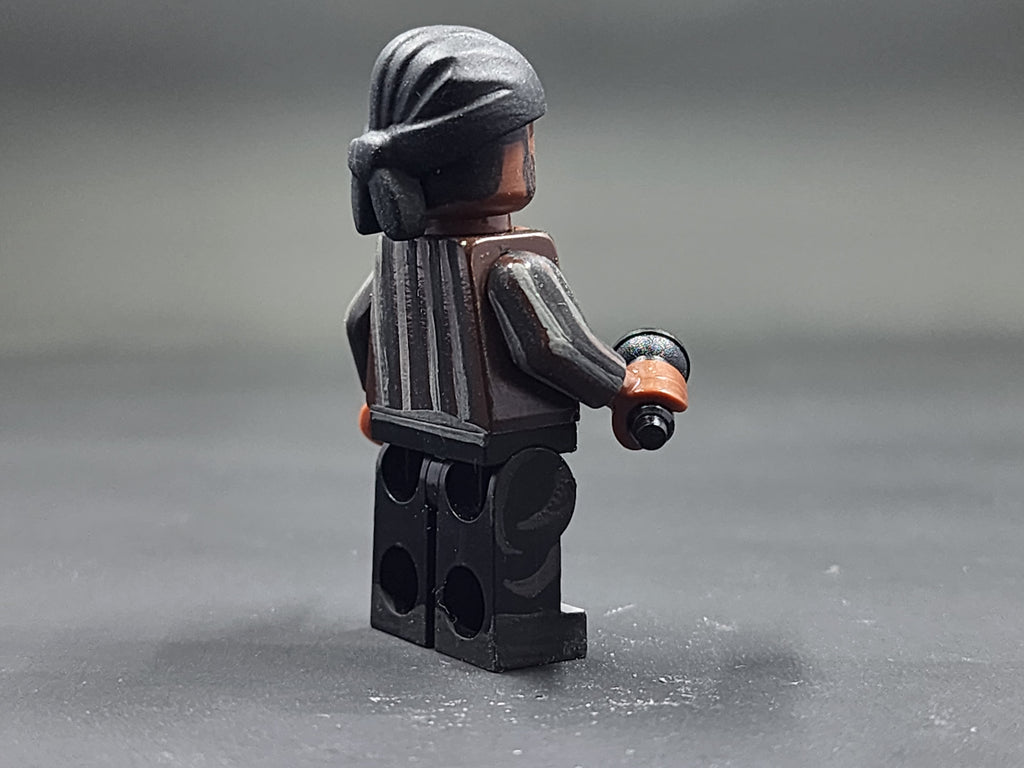 Benny The Butcher Minifigure (1 of 1)