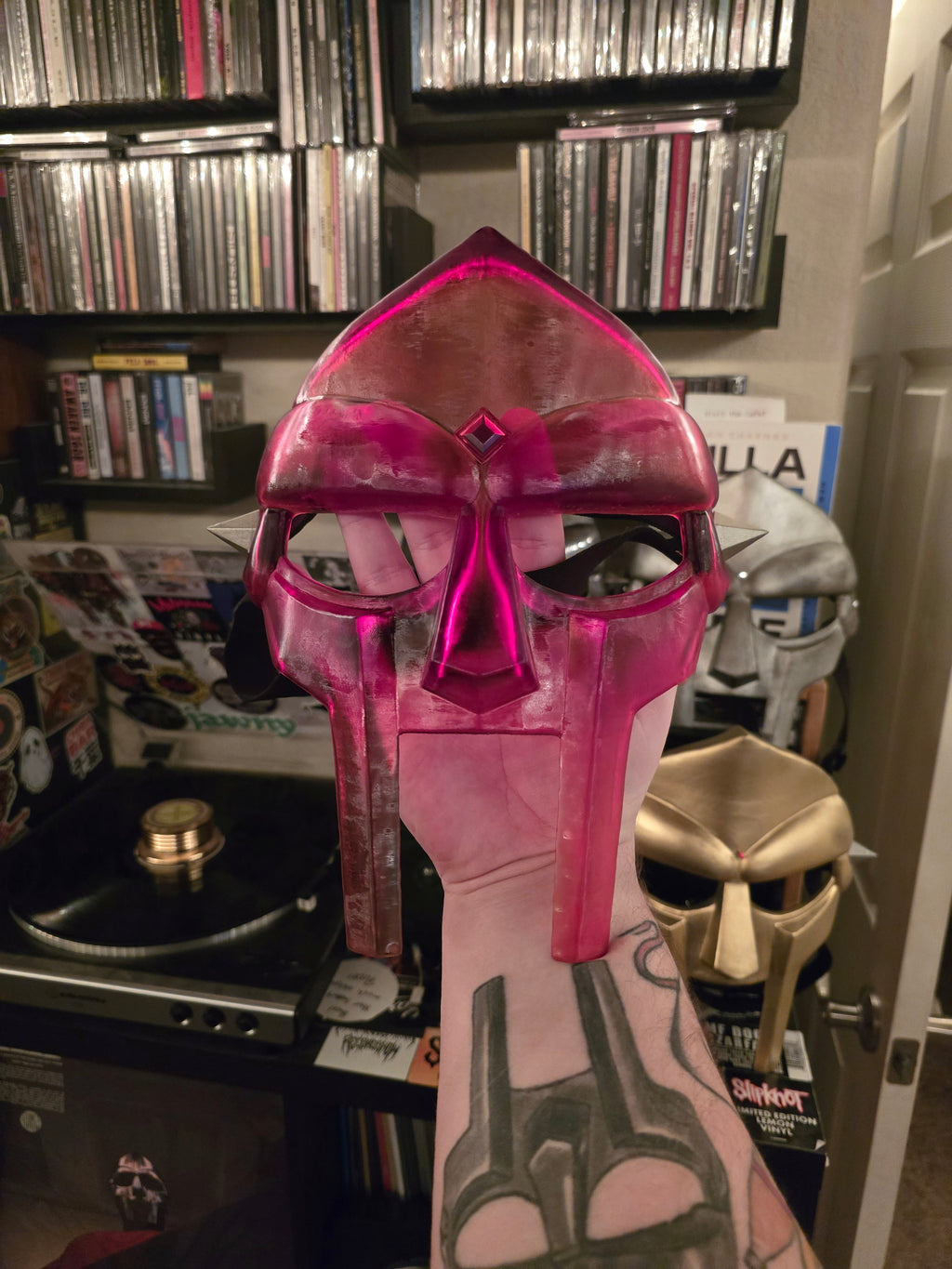 Metal Face Villain Translucent Red Mask w/ Red Diamond Gem