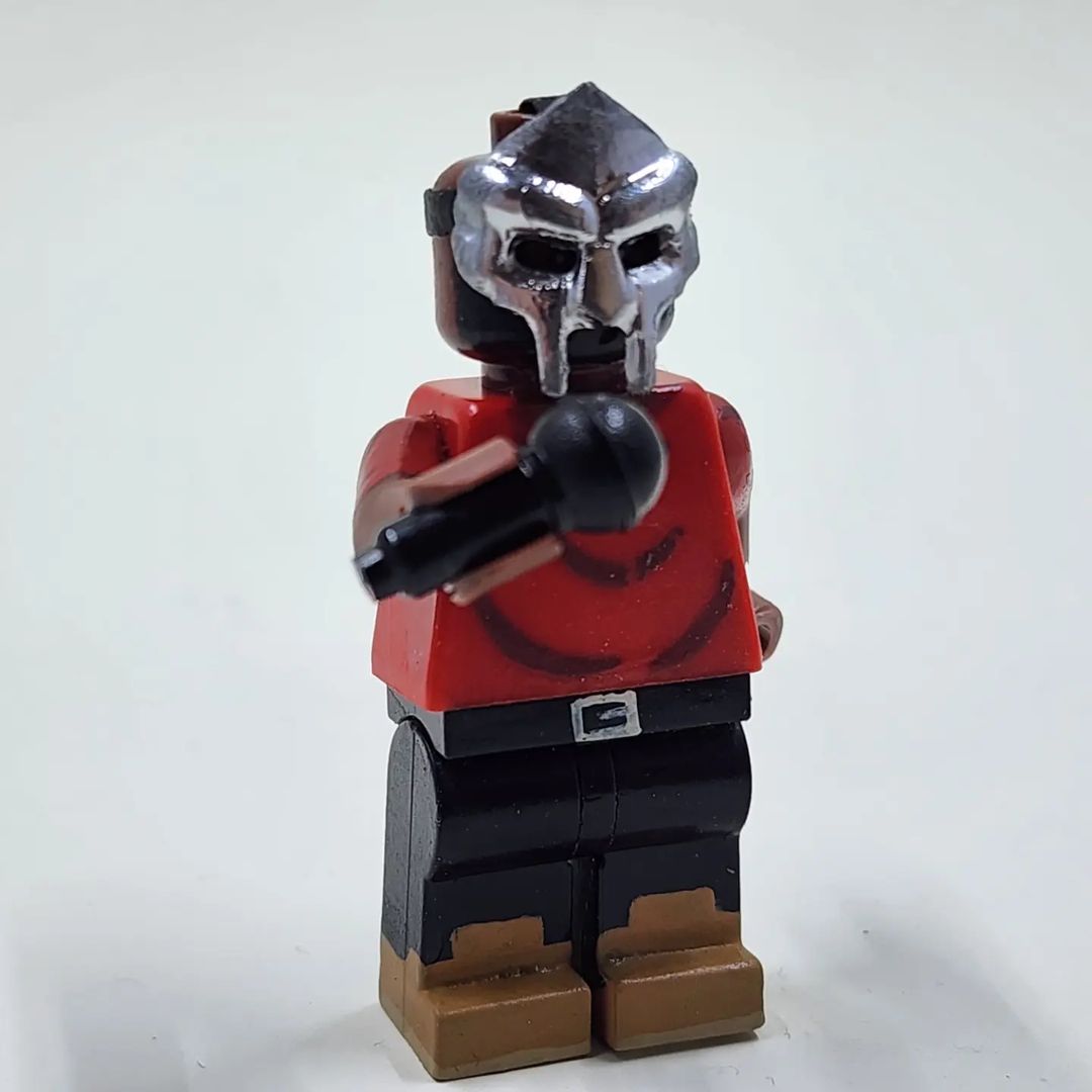 Metal Face Villain Minifigure With Cassette Display Case (MADVILLAINY)