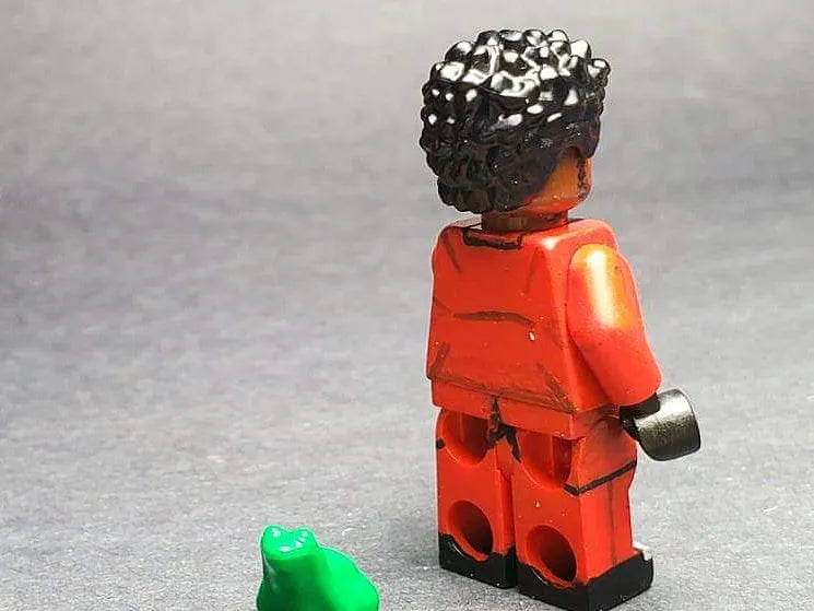 The "Weekend" Minifigure