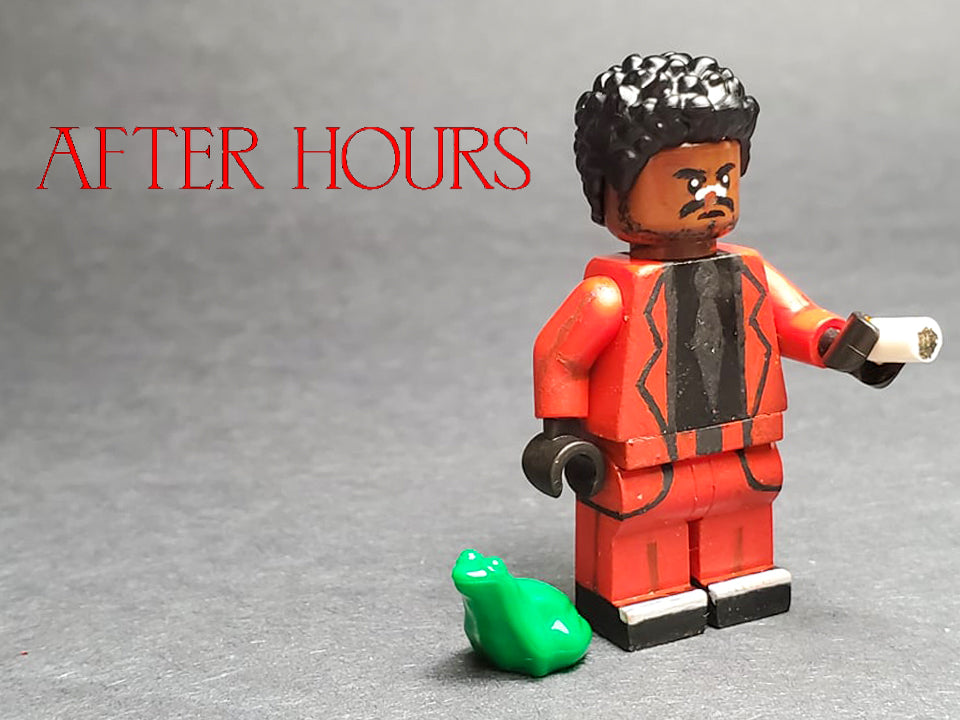 The "Weekend" Minifigure