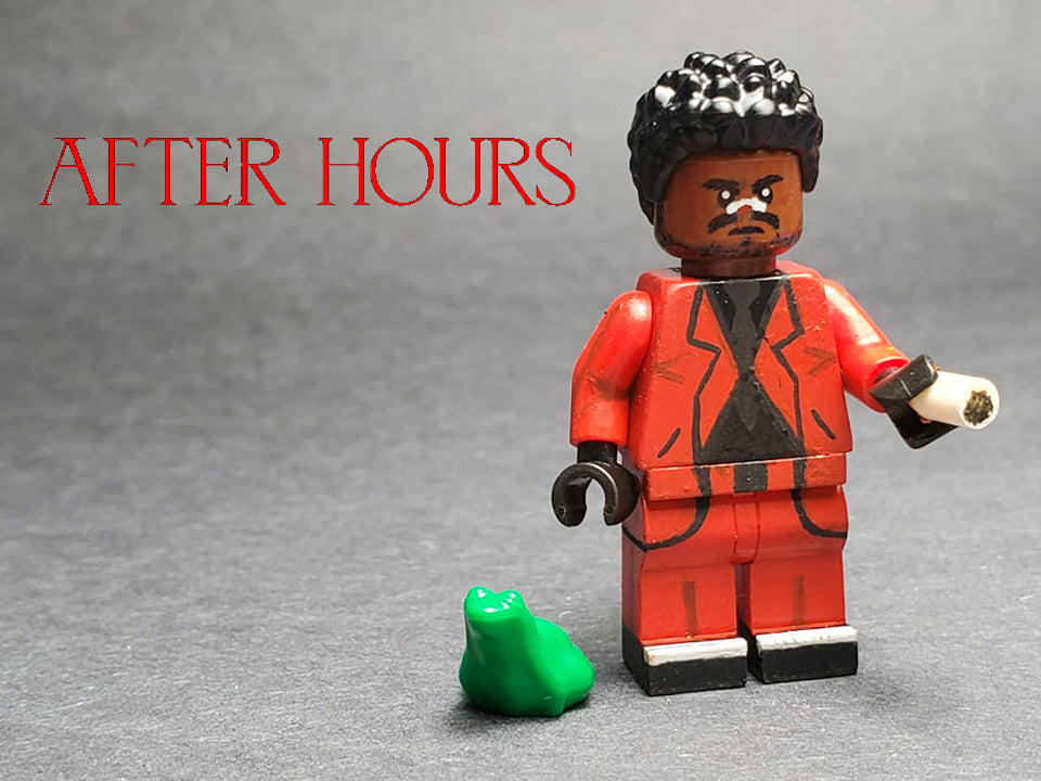 The "Weekend" Minifigure