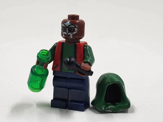 Metal Face Villain Minifigure With Cassette Display Case (MM.. FOOD/Operation DOOMSDAY)