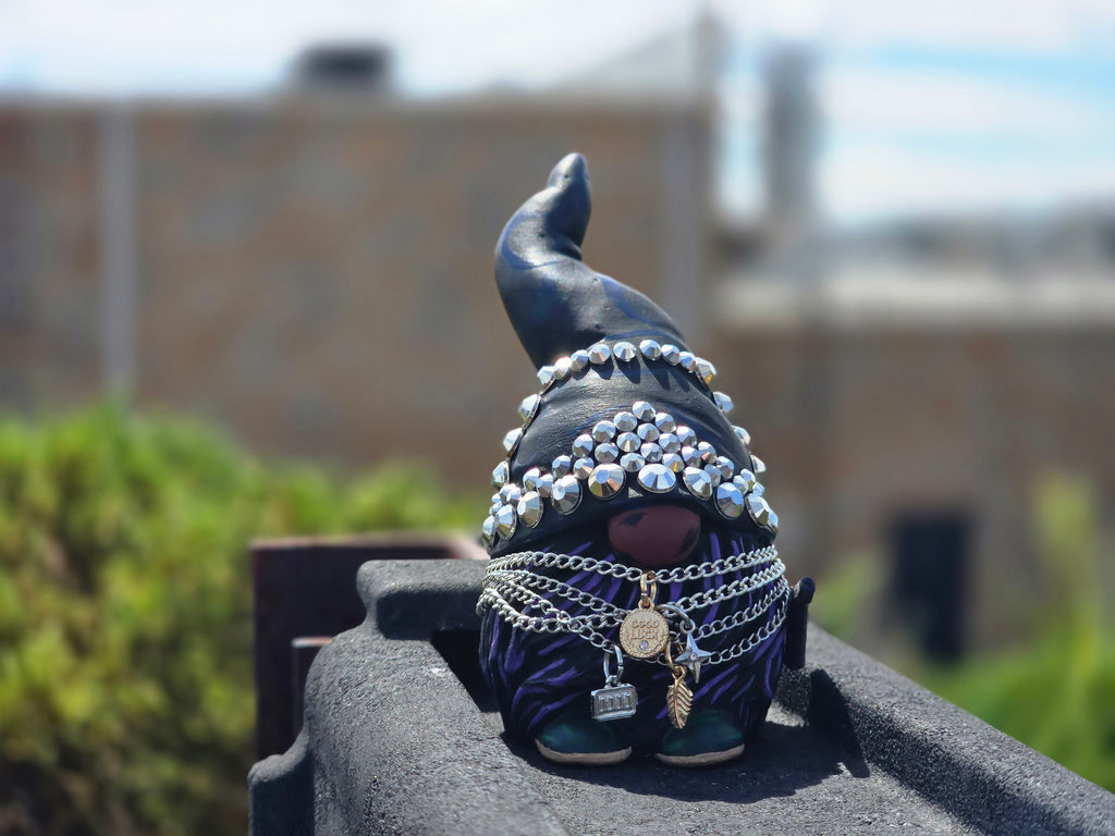 Westside Gnnome Hip-Hop Gnome Resin Hand-Painted Figure